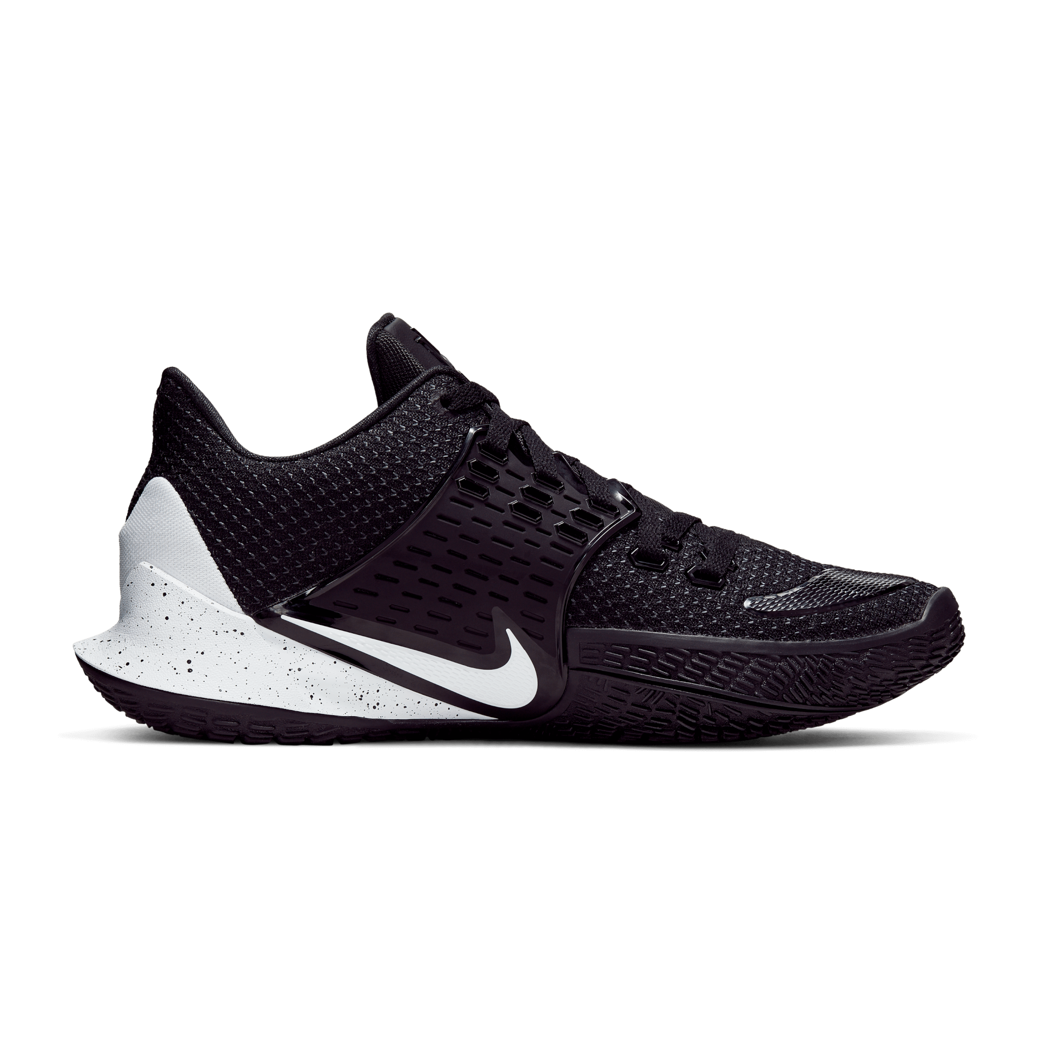 Nike Kyrie Low 2 Performance Review | 5 Sneaker Expert Opinions