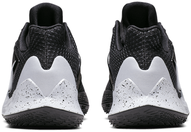 Nike Kyrie Low