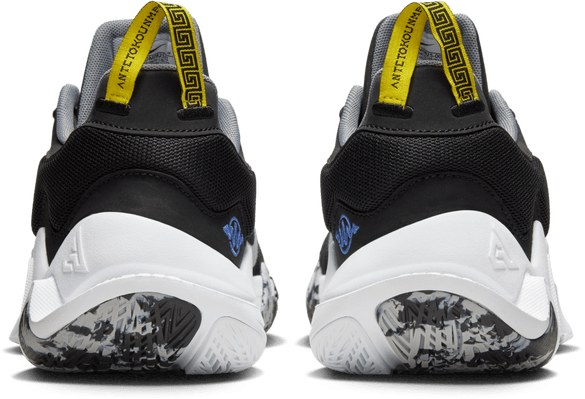 Nike Giannis Immortality 2