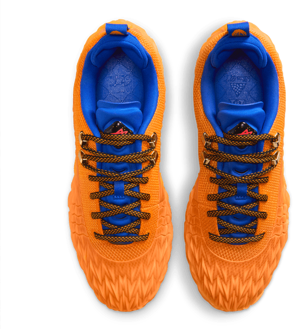 Nike S.T. Charge
