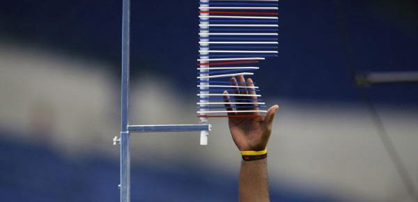 Vertical jump height measurement device