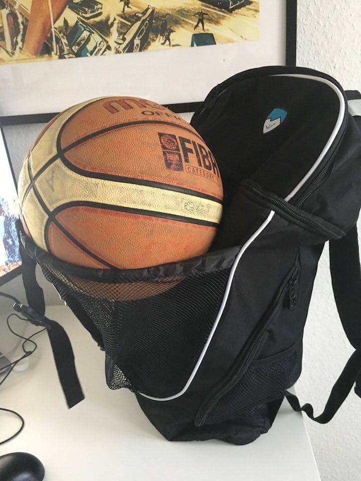 Soccer & Volleyball Football Gym Includes Shoe & Ball & Laptop Compartment ZOEA Large Basketball Bag Backpack for Basketball 