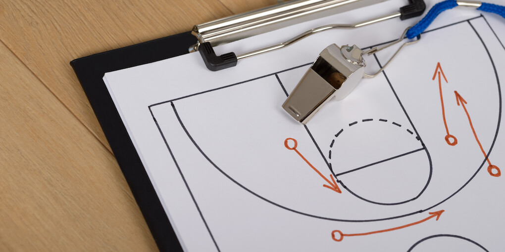 How to Draw & Read Basketball Plays